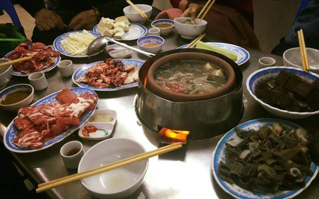 Quán Ăn Hà Thành - Phở Gà Ngon & Lẩu Các Loại