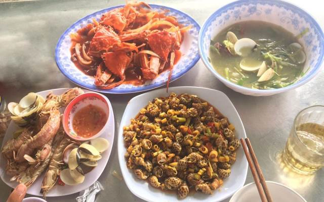 Quán Ăn Hải Sản Bà Rô