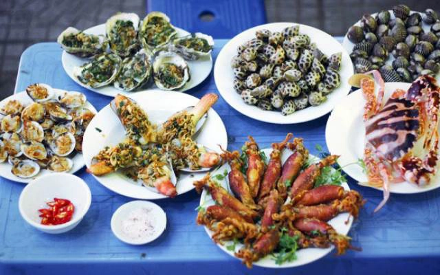 Quán Ăn Hải Sản Phố Cổ