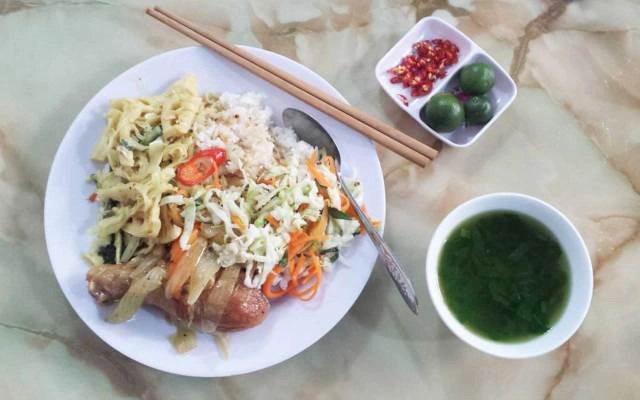 Quán Ăn Hải Yến - Cơm, Phở & Món Ăn Bình Dân