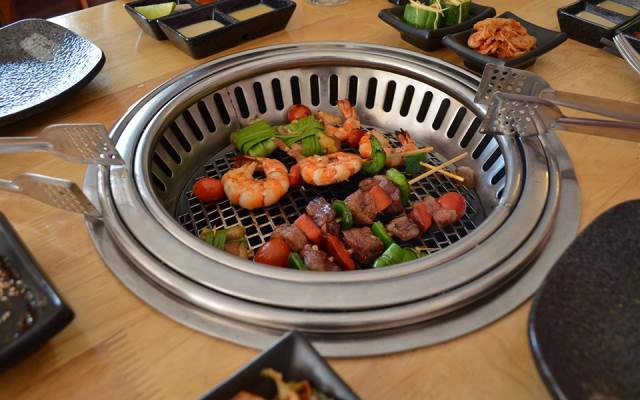 Nhà Hàng Hana BBQ & Hot Pot Buffet - Nguyễn Quý Đức