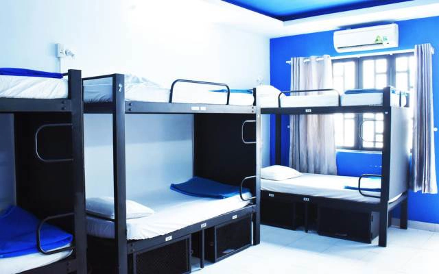 Hangout Hostel