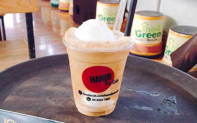 Hanoi Bus Cafe - Hoàng Quốc Việt