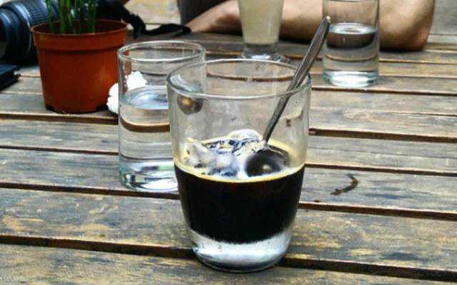 Hạt Cafe - Lê Thánh Tôn