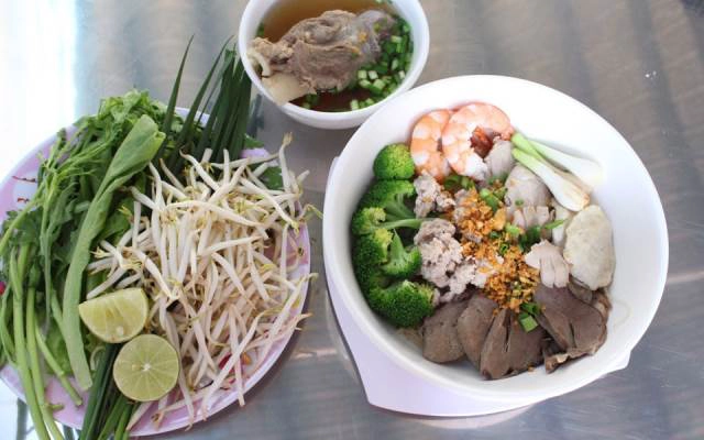 Quán Ăn Heng Heng - Hủ Tiếu Nam Vang