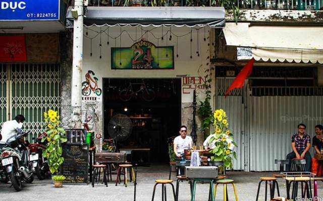 Heritage Coffee & Clothes