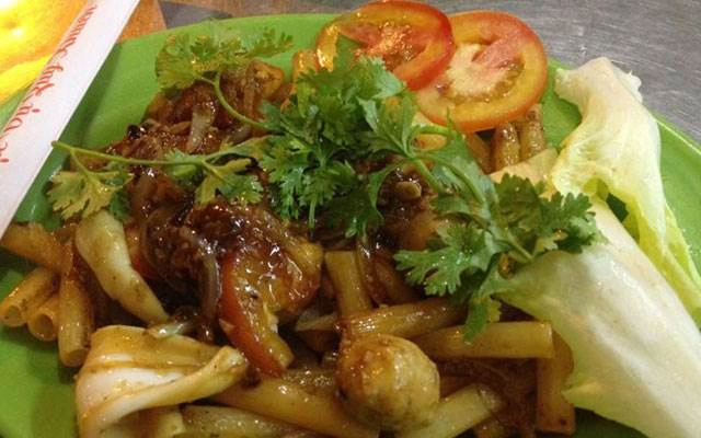 Quán Ăn Hiền Ký - Cơm Gà Xối Mỡ