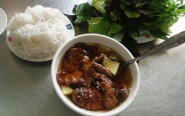 Quán Ăn Hiền - Phở & Bún Chả