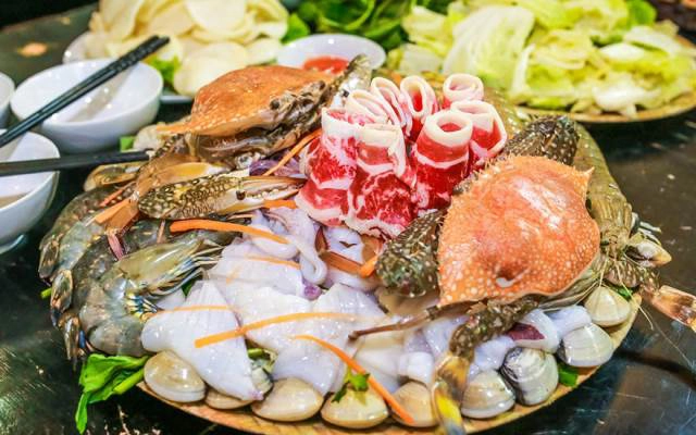 Nhà Hàng Hồ Nam Quán Restaurant