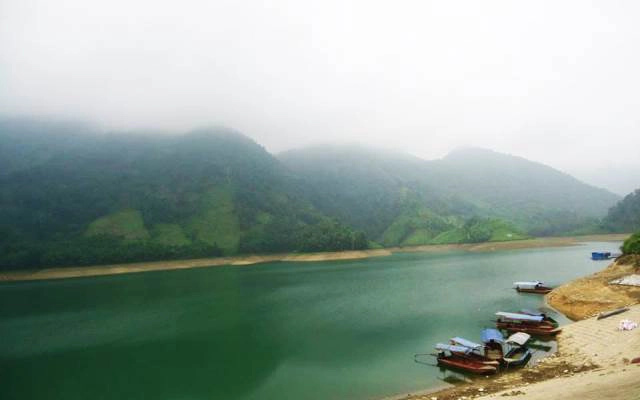 Hồ Vai Miếu