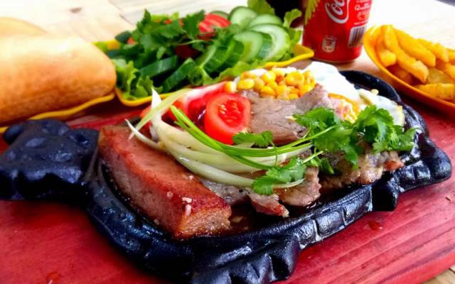 Quán Ăn Hoa Anh - Bò Bít Tết & Bánh Mì Chảo