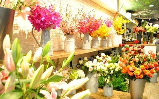 Hoa cưới, shop hoa Thế Giới Các Loài Hoa - Ngô Gia Tự