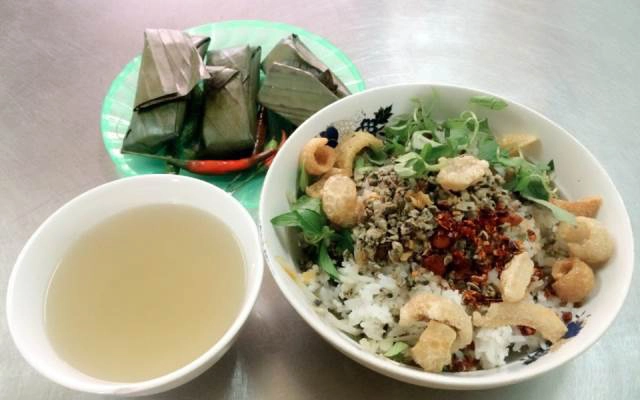 Quán Ăn Hòa Đông - Cơm Hến