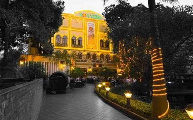 Nhà Hàng Hoa Viên Brauhaus - Tăng Bạt Hổ