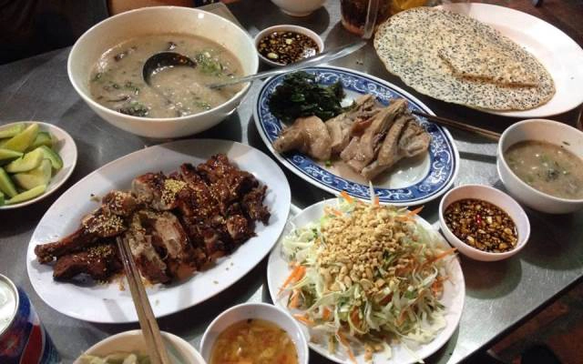 Quán Ăn Hoàng Hải - Vịt Cỏ Vân Đình Cơ Sở 1