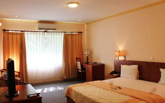 Hoàng Mai Hotel