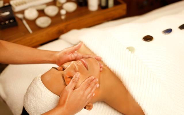 Hoàng Yến Spa