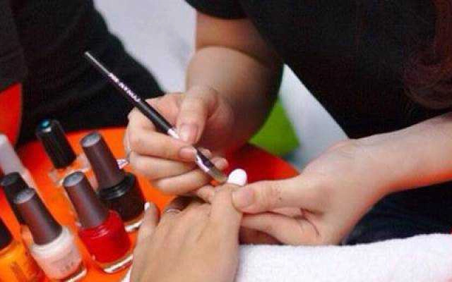 Honey Nail - Lê Quang Định
