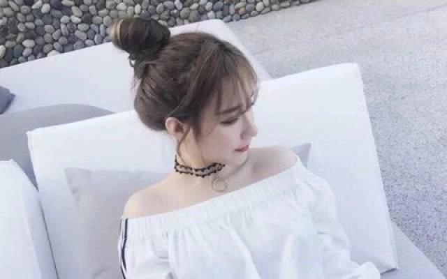 Hồng An - Lê Văn Sỹ