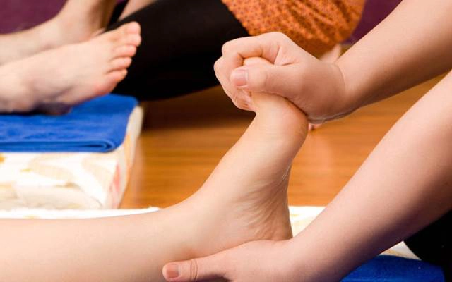 Hồng Anh Sài Gòn - Foot Massage