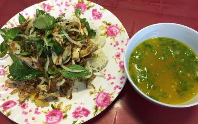 Quán Ăn Hồng Điệp - Bún Bò Huế & Xôi Gà