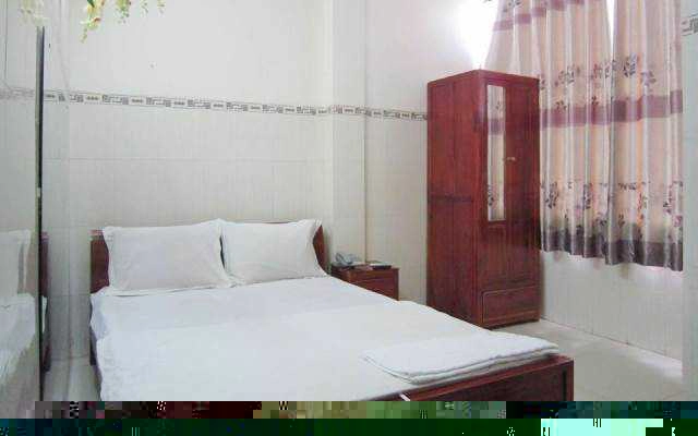 Hồng Loan Hotel - Phan Xích Long