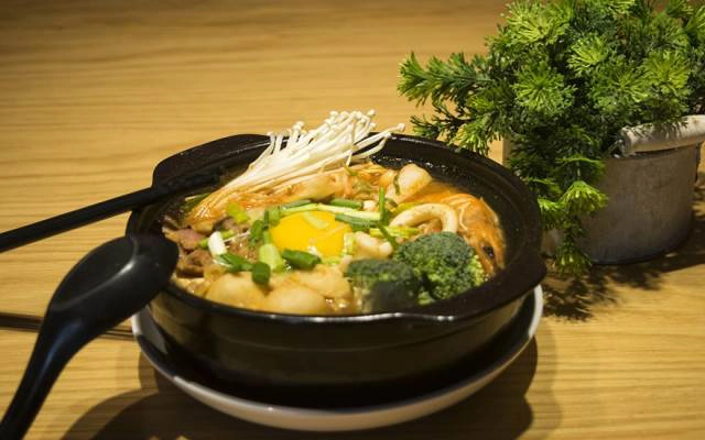 Quán Ăn Hot Hot - Mì Cay 7 Cấp Độ