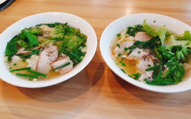 Quán Ăn Hủ Tiếu 324