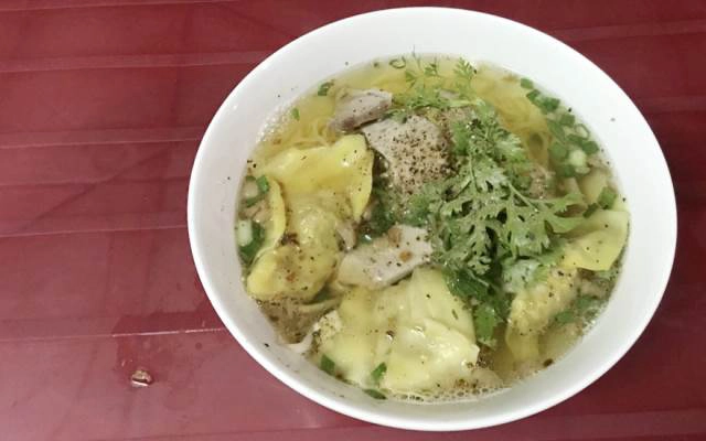 Quán Ăn Hủ Tiếu & Bò Kho - Tuệ Tĩnh