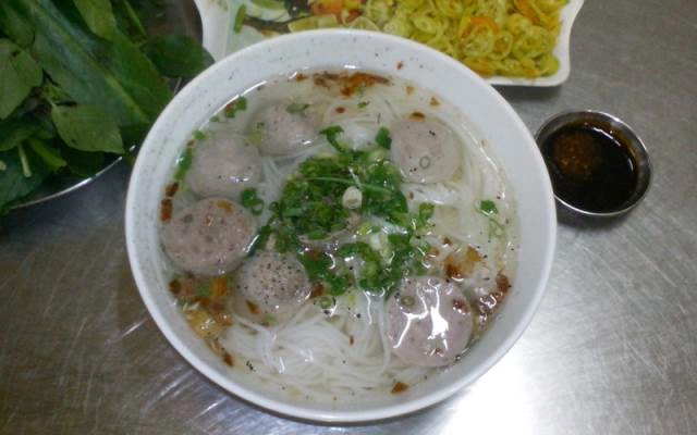 Quán Ăn Hủ Tiếu Bò Viên 17K