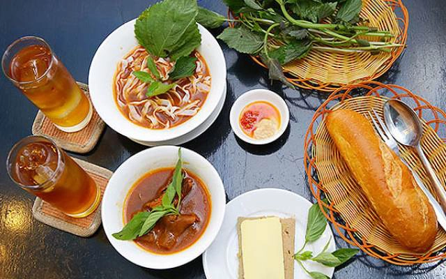 Quán Ăn Hủ Tiếu Dê Việt Ký