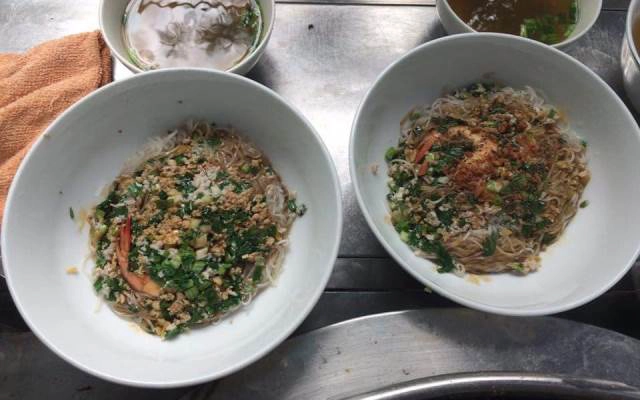 Quán Ăn Hủ Tiếu Khô Sốt Cà, Bánh Canh & Cháo Lòng