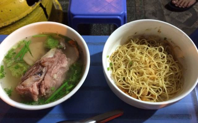 Quán Ăn Hủ Tiếu Mì Bin Bin