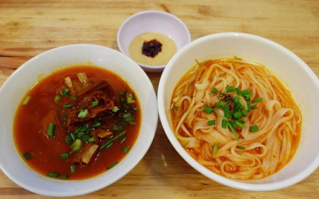Quán Ăn Hủ Tiếu Mì Nai & Dê