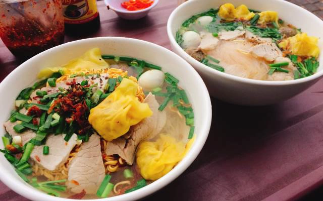 Quán Ăn Hủ Tiếu Mì Vạn Thành