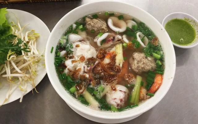 Quán Ăn Hủ Tiếu Mực Ông Già Cali - Đường Số 7
