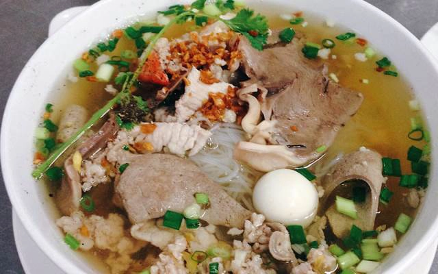 Quán Ăn Hủ Tiếu Nam Vang - Bình Phú