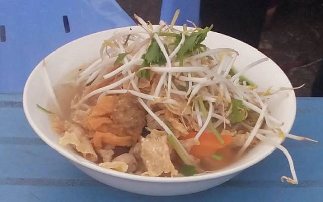 Quán Ăn Hủ Tíu Mì Chay - Chùa Giác Nguyên