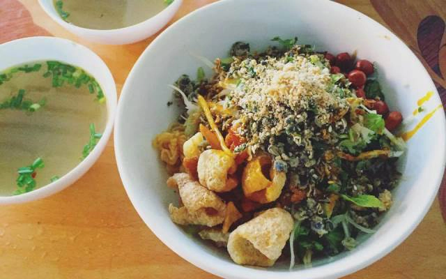 Quán Ăn Huế Xưa - Cơm Hến & Bún Hến