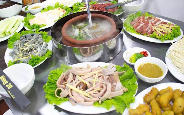 Quán Ăn Hùng 20 - Lẩu Đuôi Bò