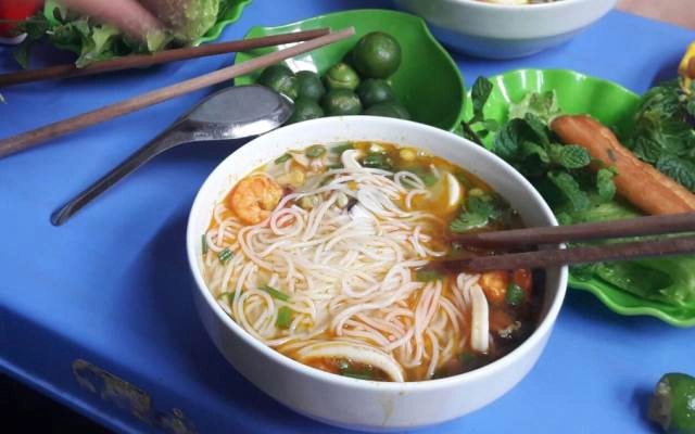 Quán Ăn Hùng Hằng - Cơm Phở & Bún Các Loại