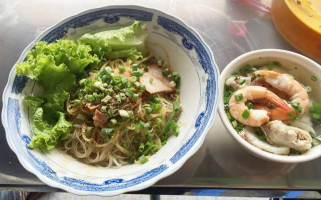 Quán Ăn Hưng Thịnh - Cơm Tấm, Bún Riêu & Hủ Tiếu