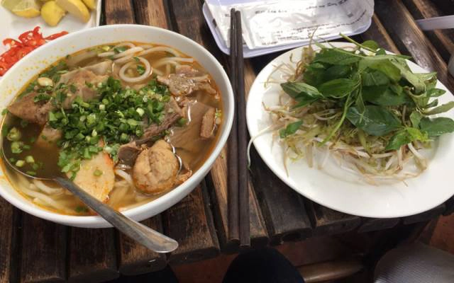 Quán Ăn Hương Giang 3 - Bún Bò Gốc Huế