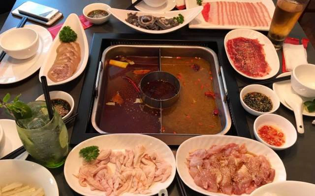 Hutong - Hot Pot Paradise - Lê Thánh Tông