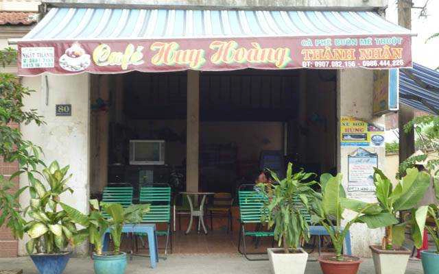 Huy Hoàng Cafe - Trung Mỹ Tây 2A