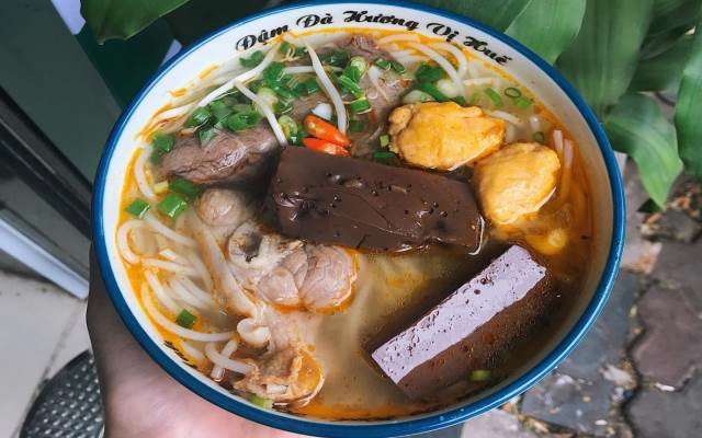Quán Ăn Huyền Anh - Bún Bò Huế