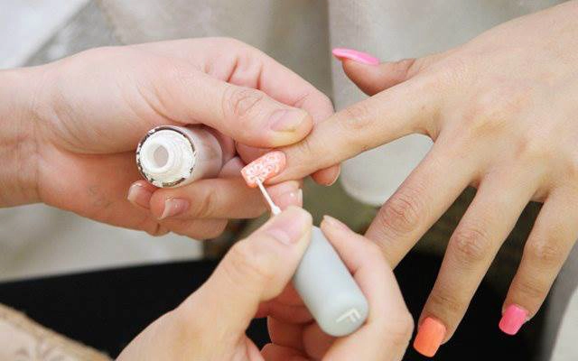 Huyền Nail - Hồng Mai