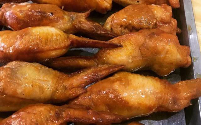 Quán Ăn HuynA Food - Cánh Gà Rút Xương Bọc Xôi