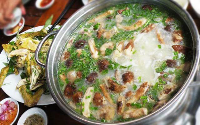 Quán Ăn Huynh Đệ Quán - Gà Ta Nấu Nấm