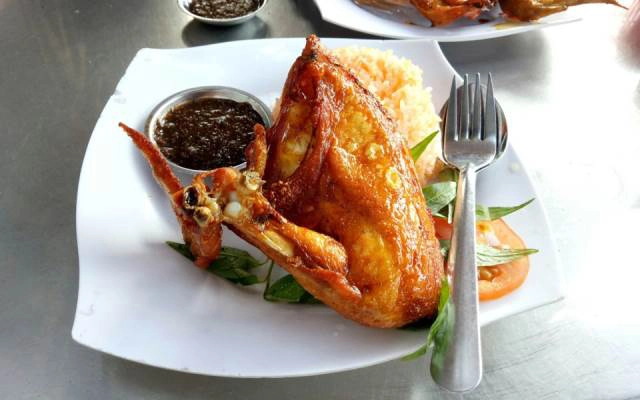 Quán Ăn K8 - Cơm Chiên Gà Xối Mỡ